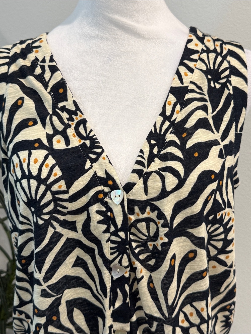 Nicole Miller New York Artsy Abstract Print Linen Button Front Sleeveless Top S - Picture 4 of 16